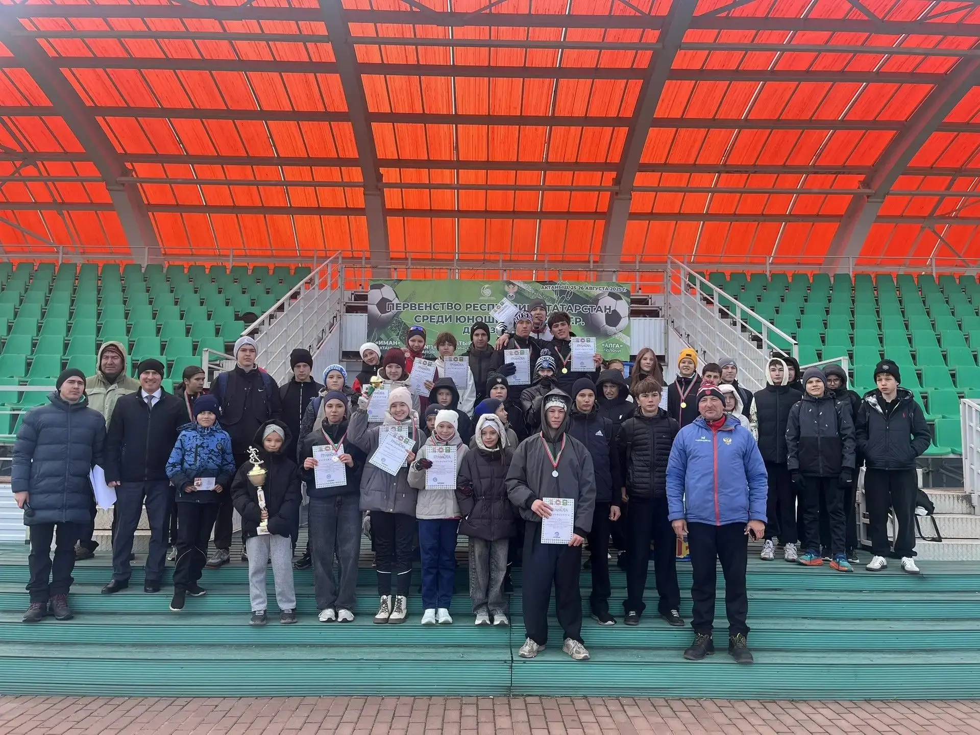 Бүген Актанышта дөньякүләм танылган йөгерешче, җиңел атлетика буенча күпсанлы мактаулы ...