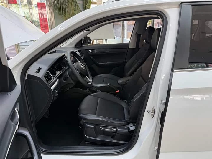 🚨🇨🇳Так же нашли два варианта на Skoda Kamiq в классической версии (не GT):   — 1.5л., 112л.с.. атмо,