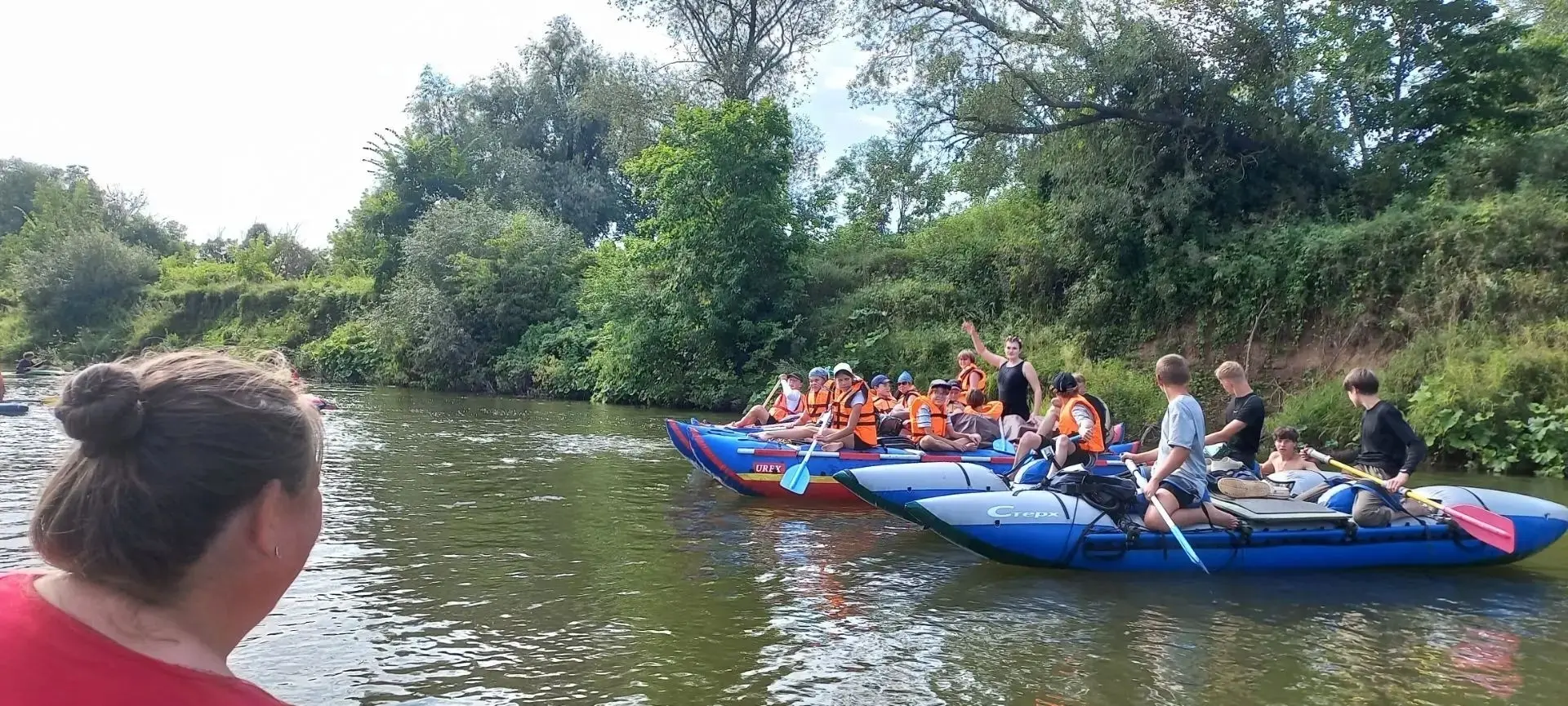 🎟Смена декораций: вчера - паркет💃, сегодня - весло и художественная кисть🚣‍♀.
