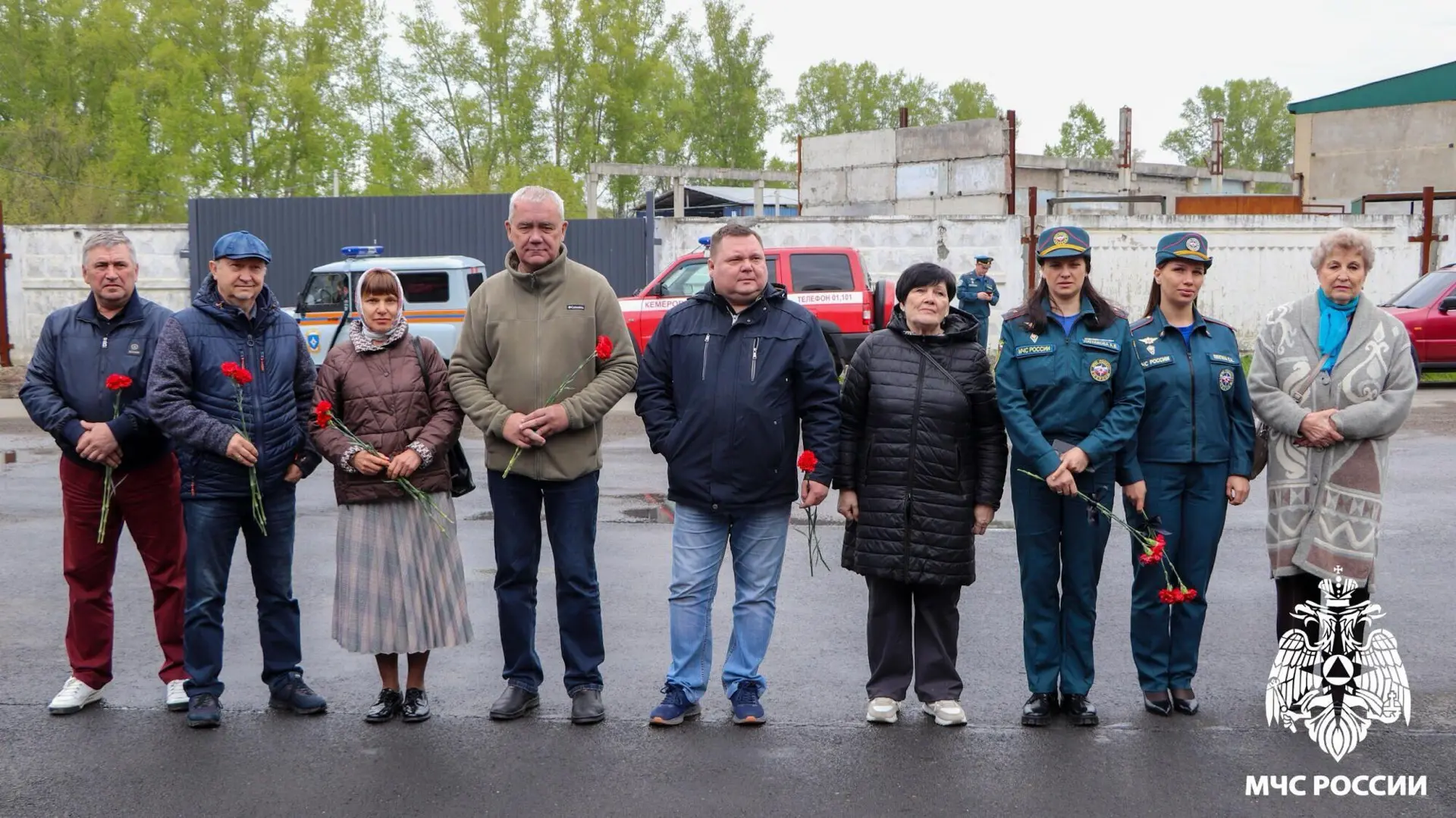 🕯 В Кузбассе почтили память огнеборцев, погибших 19 мая 1943 года при тушении пожара на заводе «Комм