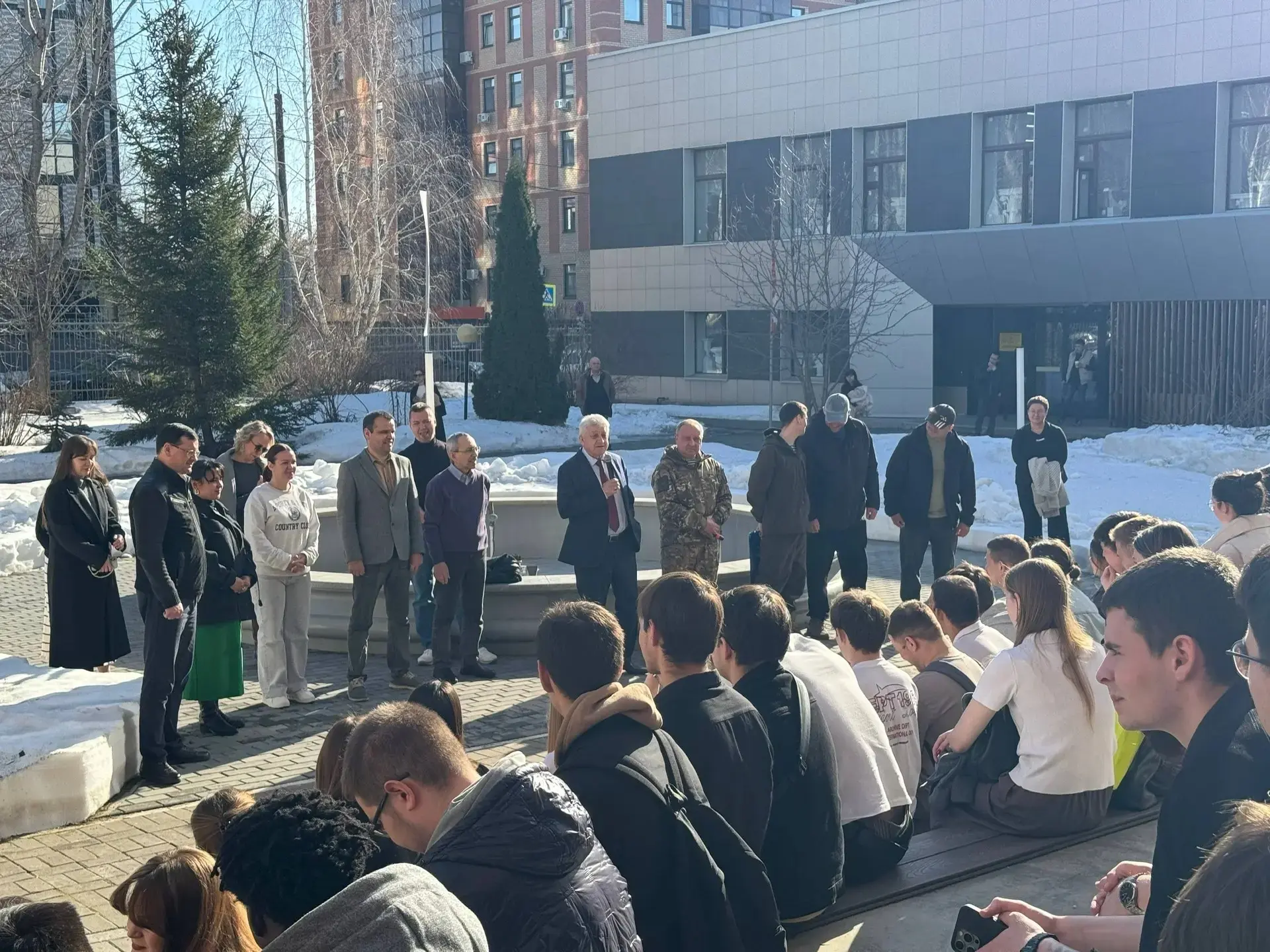 Доброе утро, дорогие друзья.  Продолжаем помогать нашим бойцам - участникам специальной военной опер