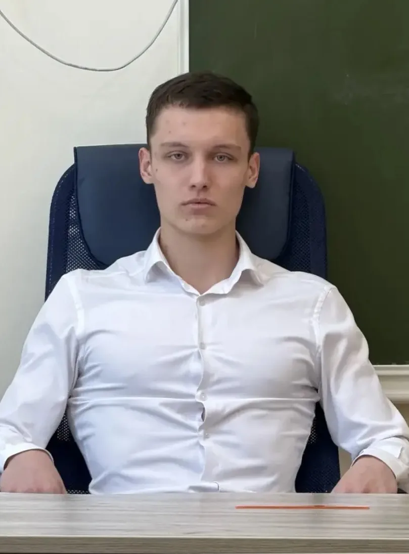 Поздравляем Анциферова Руслана!!!! 
Набрал 💯 баллов по профильной математике!!!!!
Также поздравляем