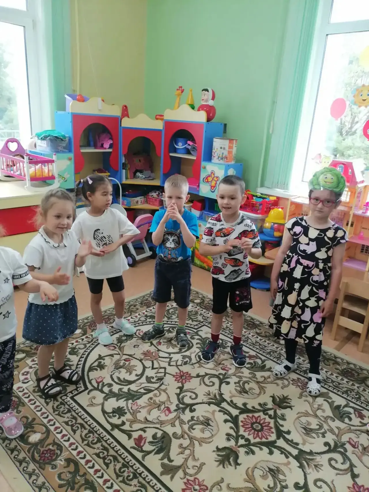 Хороводная игра «Огородная хороводная»🥕🧅

✅ Закрепляем знания об овощах, транспорте и профессии (ш