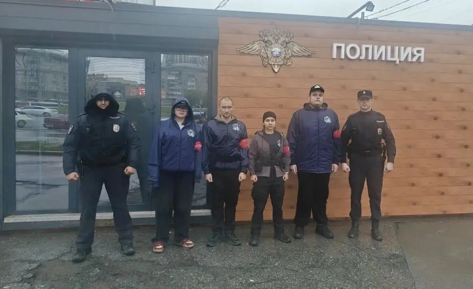 Сотрудники полиции продолжают проводить профилактические мероприятия в сфере информационных технолог