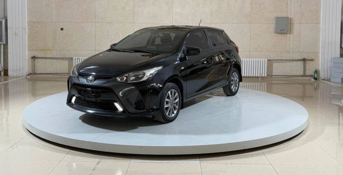 🚗 Toyota Yaris L