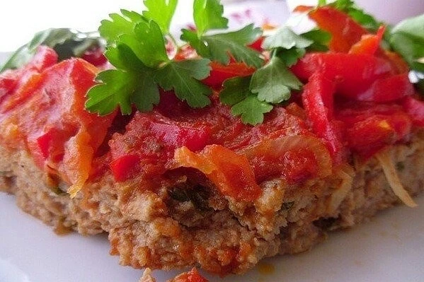 ЛЕНИBЫЕ МЯСHЫЕ КОТЛЕТЫ НА ПРOTИВHЕ