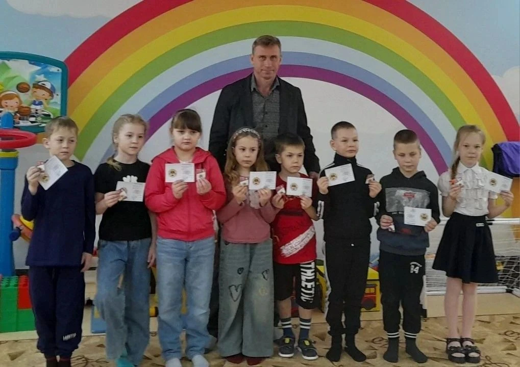 Радостное событие в наших стенах! 🎉Вчерашние воспитанники детских садов, а сегодня уже...