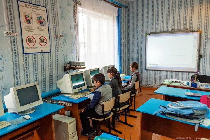 МАЛЕНЬКИЙ ТАЕЖНЫЙ ПОСЕЛОК В ХАКАСИИ - ЗАДОХНЕШЬСЯ ОТ ВОСТОРГА Продолжим сегодня нашу любимую тему кр