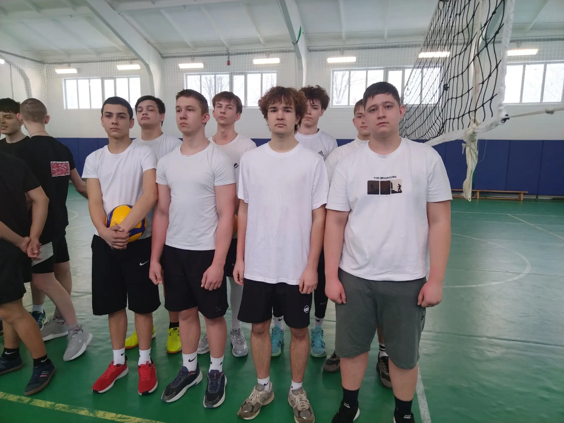 🥈 Серебро наше! Итоги муниципального этапа по волейболу