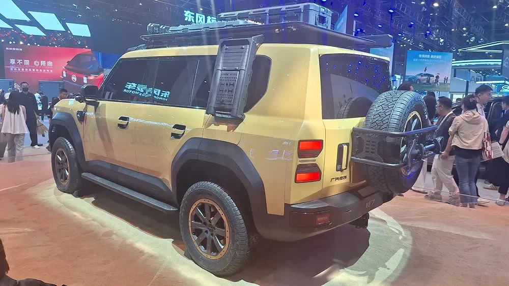 🛻🔥 Новый рамный внедорожник от GAC: китайский ответ Land Cruiser и Defender Китайцы снова делают то,