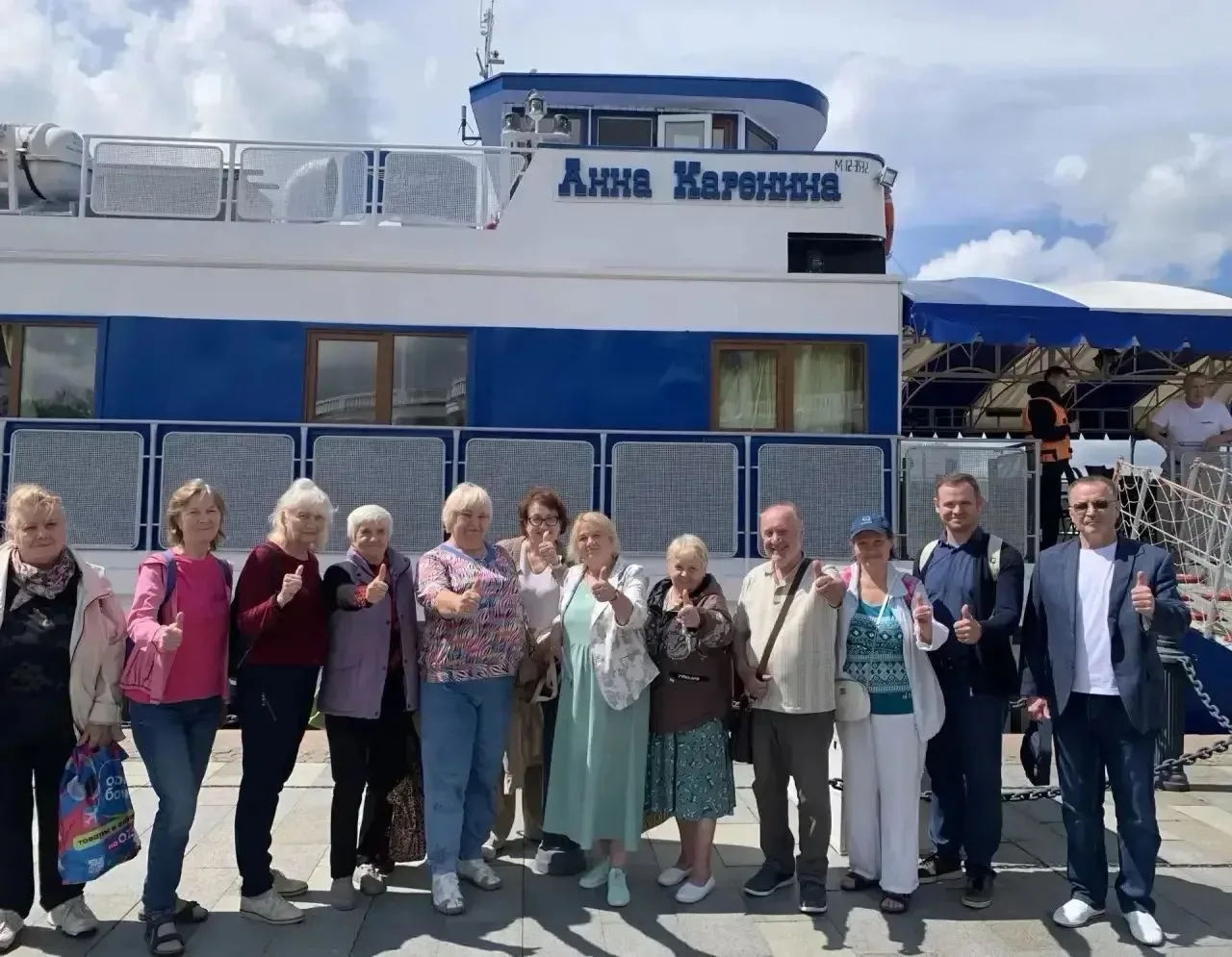 Незабываемое путешествие по Москве-реке

🛳14 июля наши ветераны педагогического труда совместно с Р