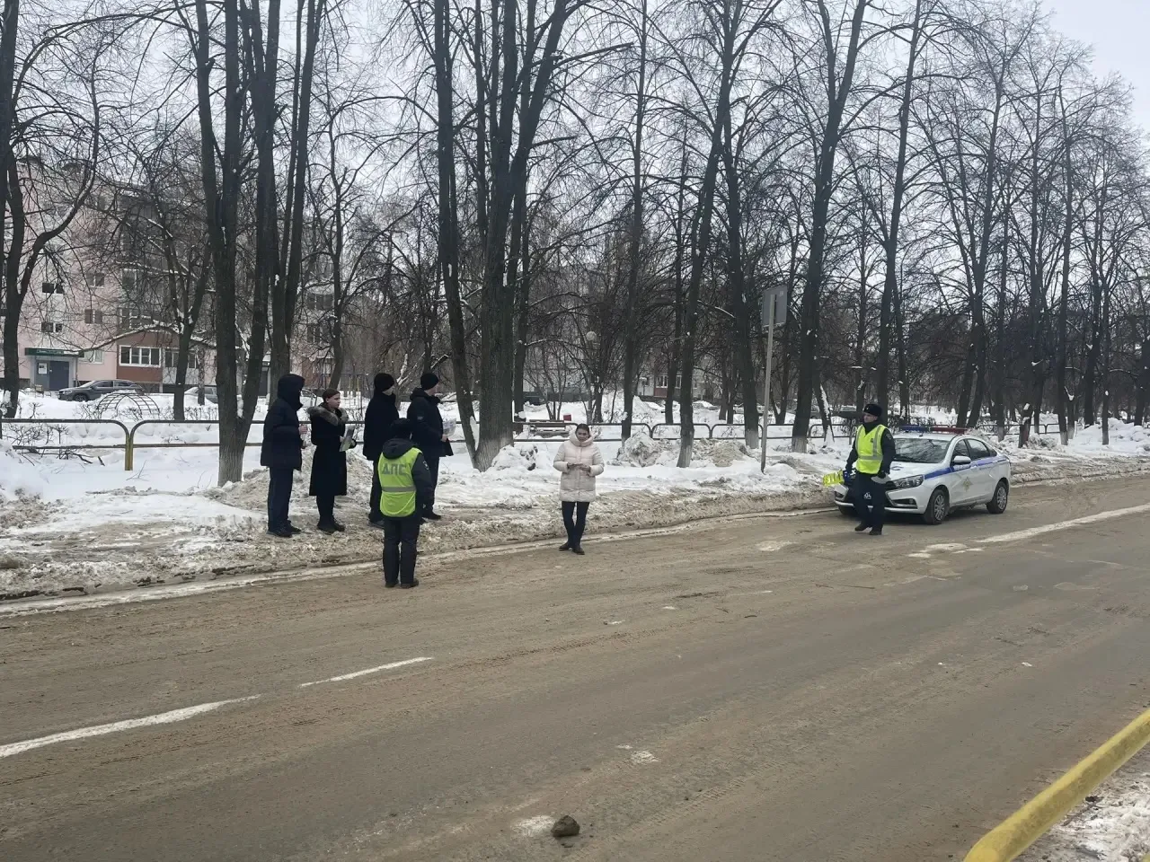 13.02.2026 г. Кадеты 9а класса совместно с Госавтоинспекцией г. Тольятти приняли участие в акции «Ве