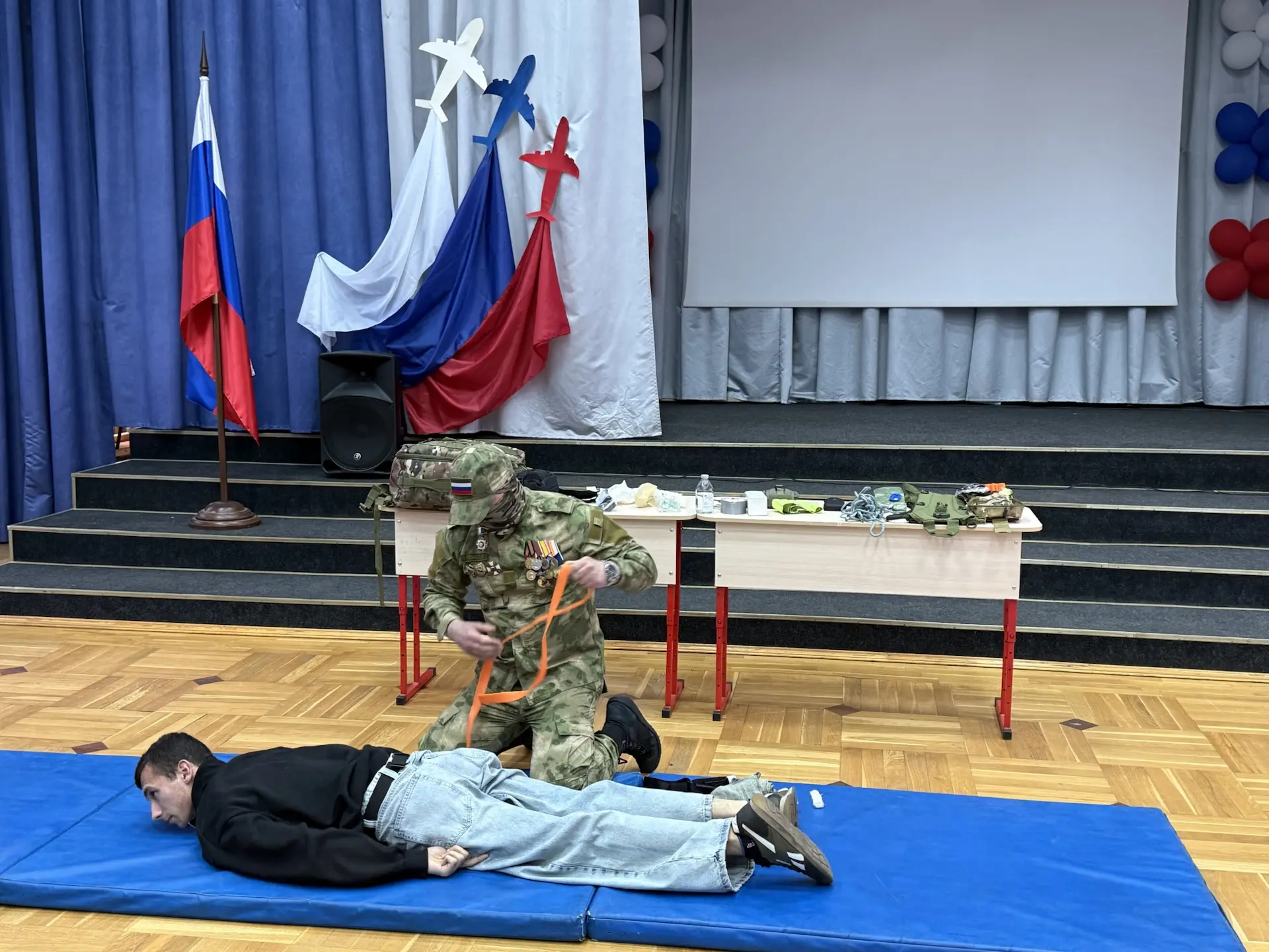 Мастер-класс по тактической медицине 🩺  Вчера у наших ребят состоялась увлекательная встреча с участ