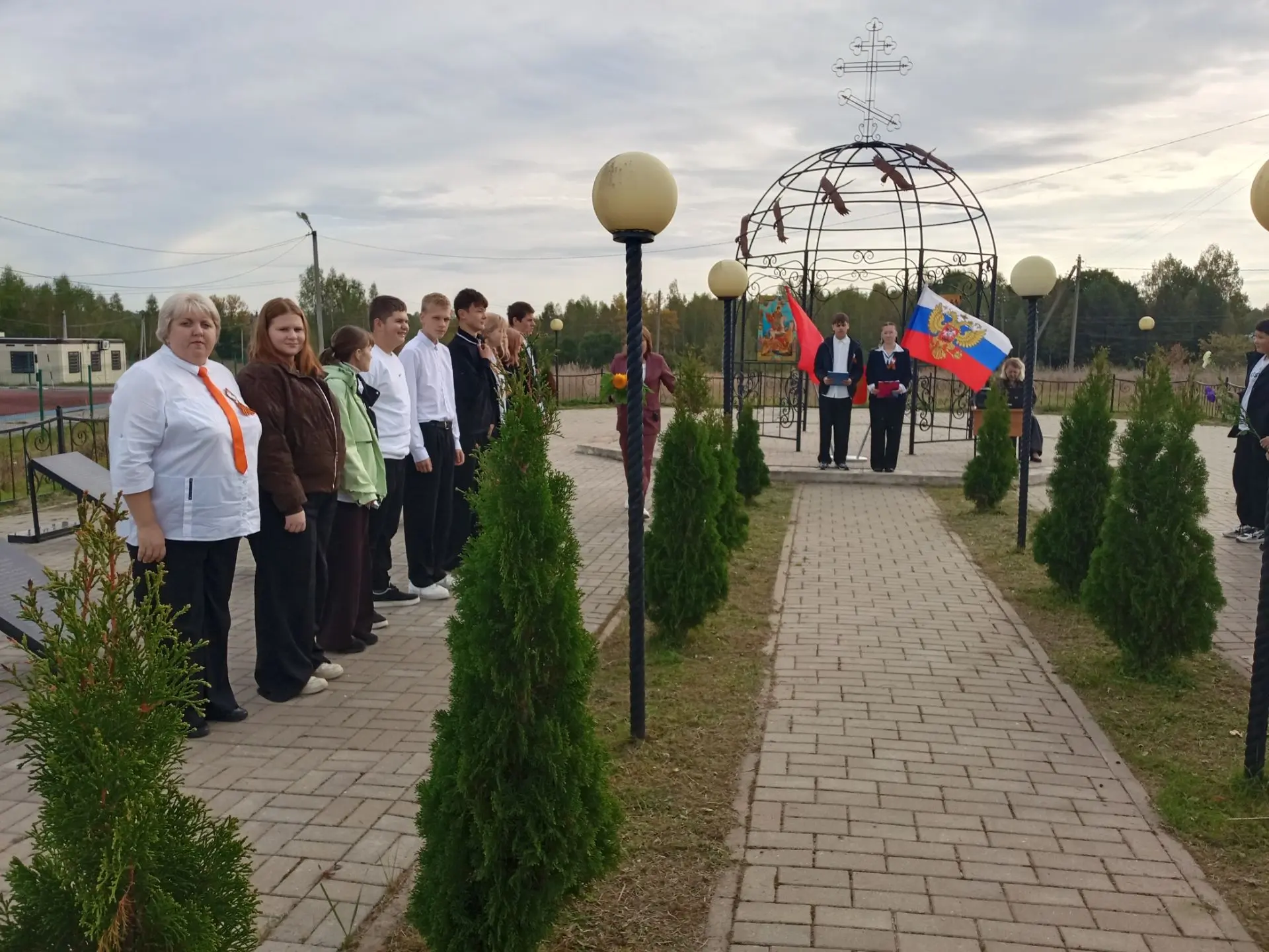 🕯 15 сентября — День освобождения Кировского округа от немецко-фашистских захватчиков.