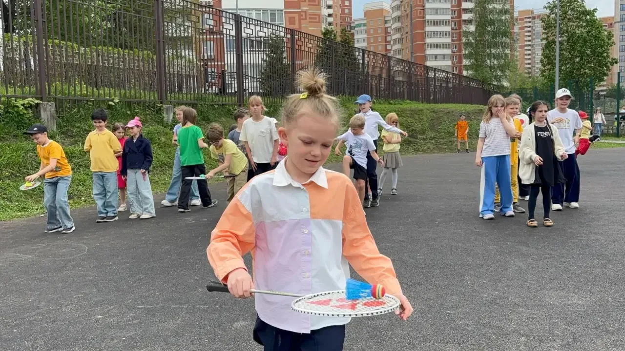 🎂 Двойной праздник в Дипломатическом отделении: поздравляем зимних и весенних именинников!   ✨ В наш