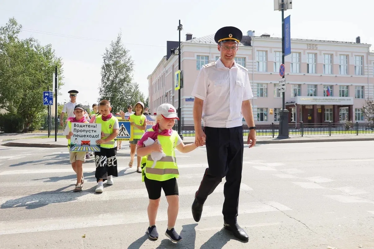 Вместе с начальником областной Госавтоинспекции Андреем Миллером провели выездное совещание и «поста