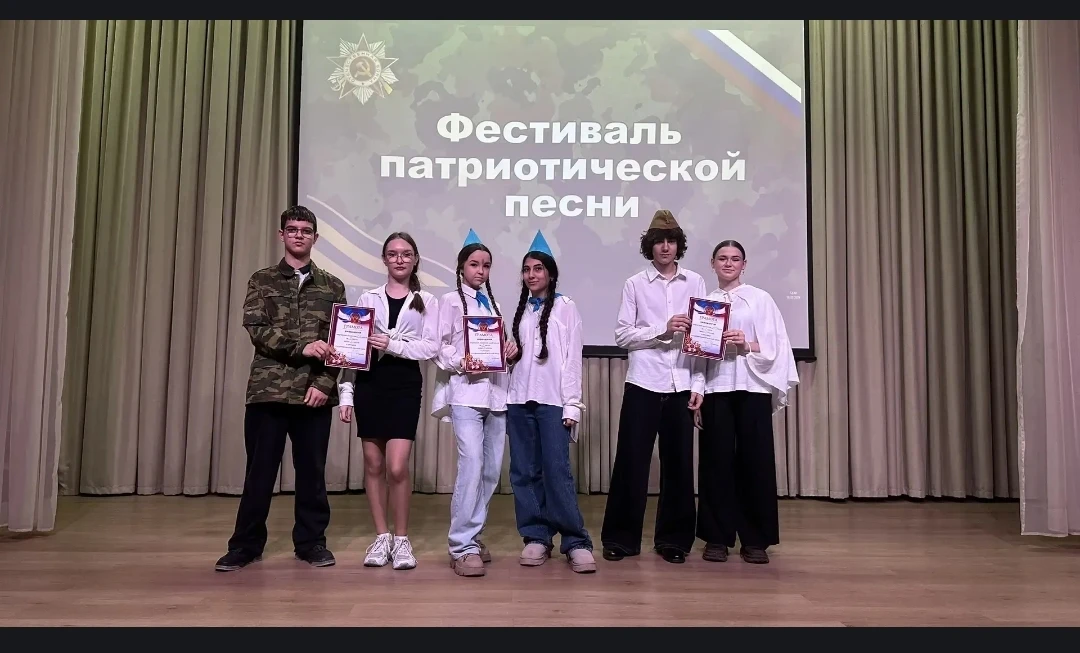18 февраля прошел конкурс инсценнированной военной песни для учащихся 5-11 классов. Задолго до сегод
