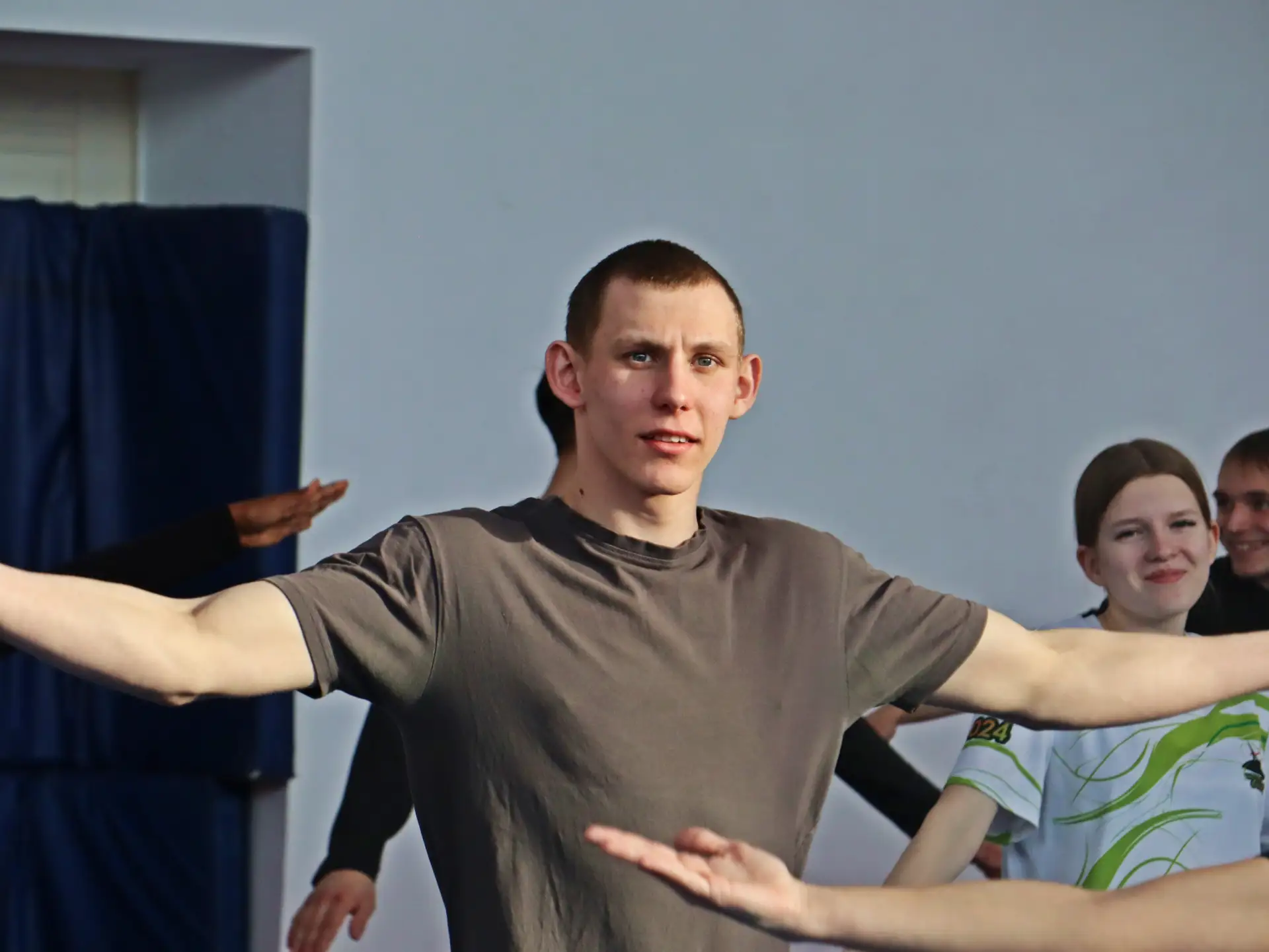 Праздничная эстафета: на старте — весь университет!   Скорость, драйв и зашкаливающие эмоции 🔥  На о