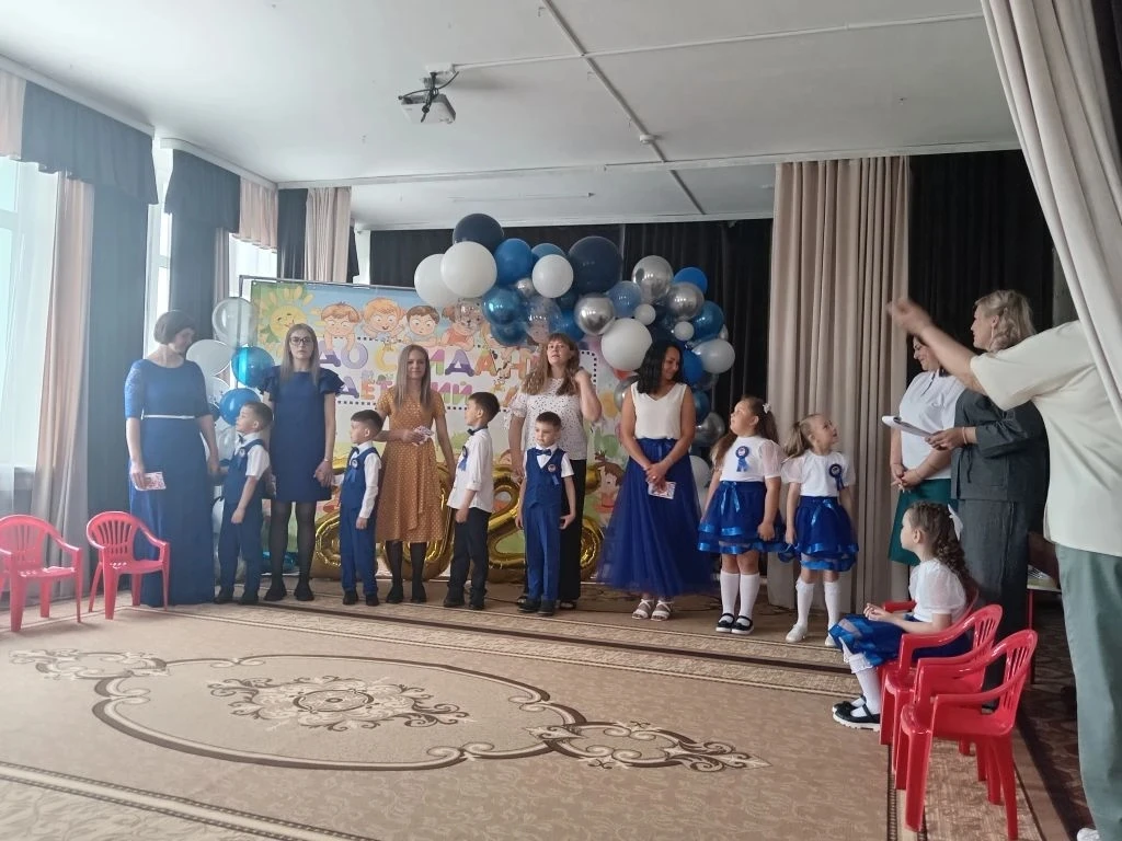 В нашем детском саду прошёл выпускной бал.🎉🎁