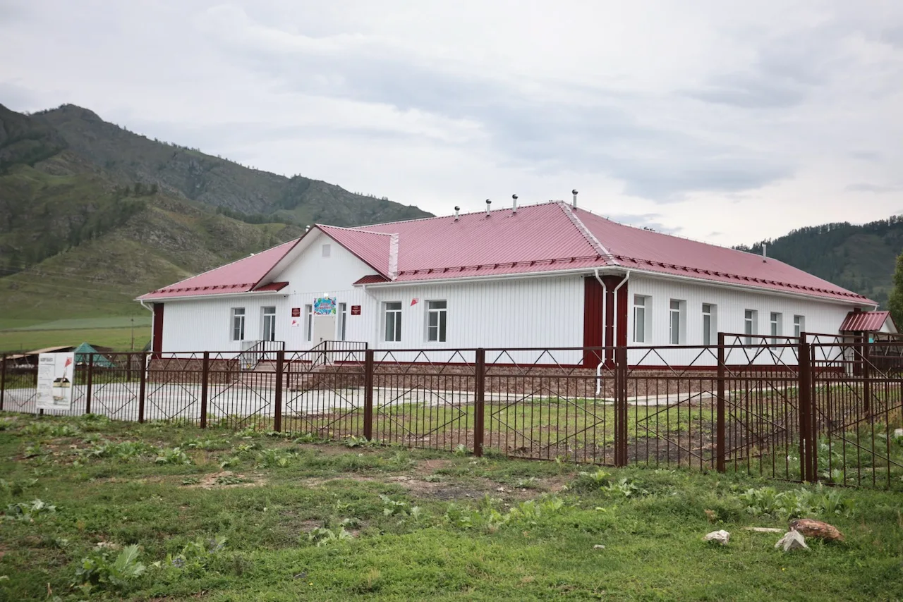 Сегодня работаем в Усть-Канском районе. Очередной День муниципалитета начали с Усть-Муты.