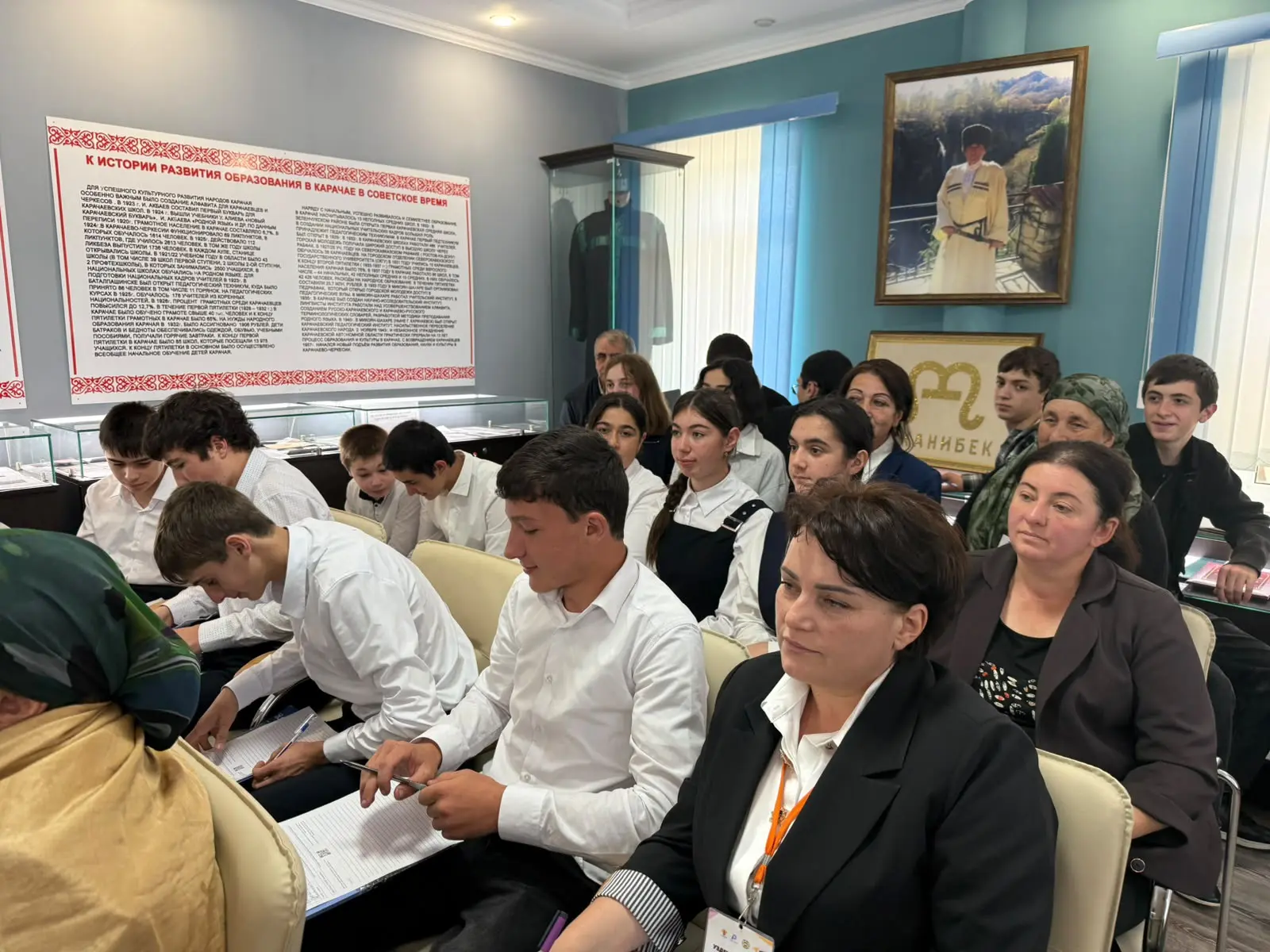 🎉 Тотальный диктант на карачаевском языке в Учкуланском музее! 🎉