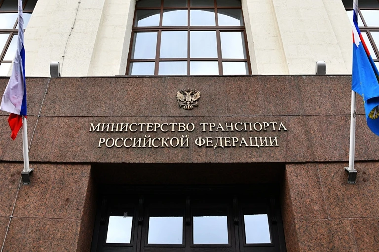 Минтранс утвердил новые правила обслуживания маломобильных пассажиров в аэропортах и на борту

В ход