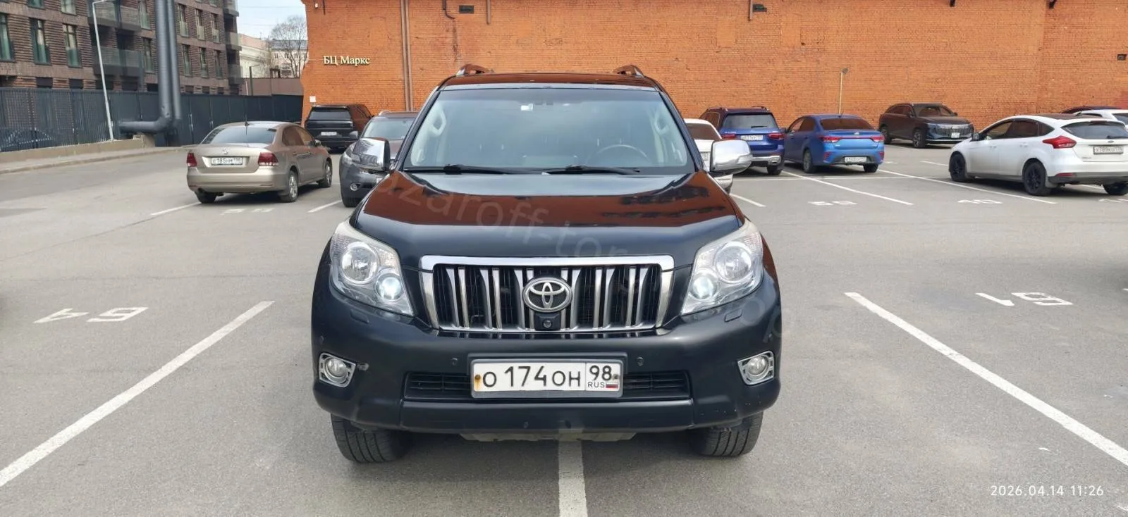 На открытый аукцион выставлен надежный рамный внедорожник Toyota Land Cruiser 150 2011 ...