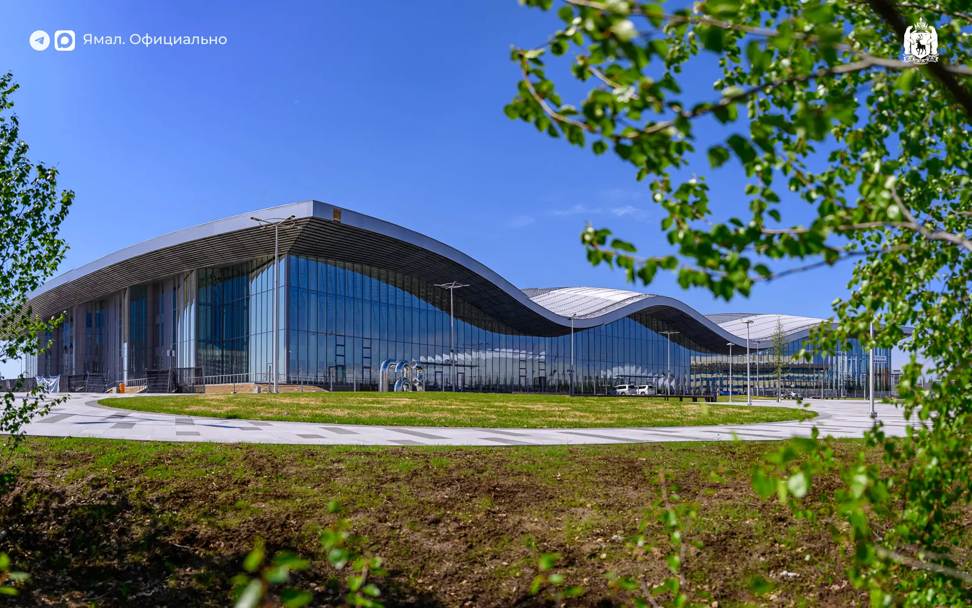 Дмитрий Артюхов оценил ход строительства арт-центра «ГАЗ» и обновлённый «Виадук» в Ново...