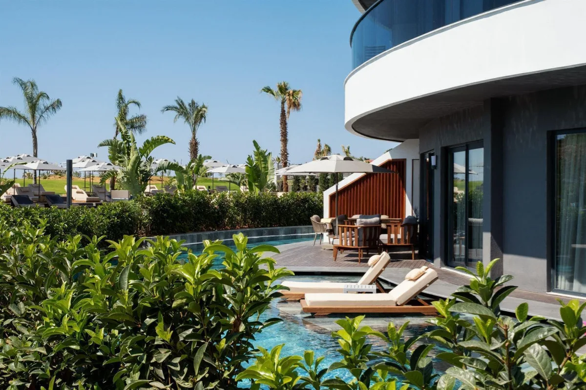 Отель Liu Resort Турция,Сиде


Отель расположенный в живописном районе ,окруженном тропической зелен