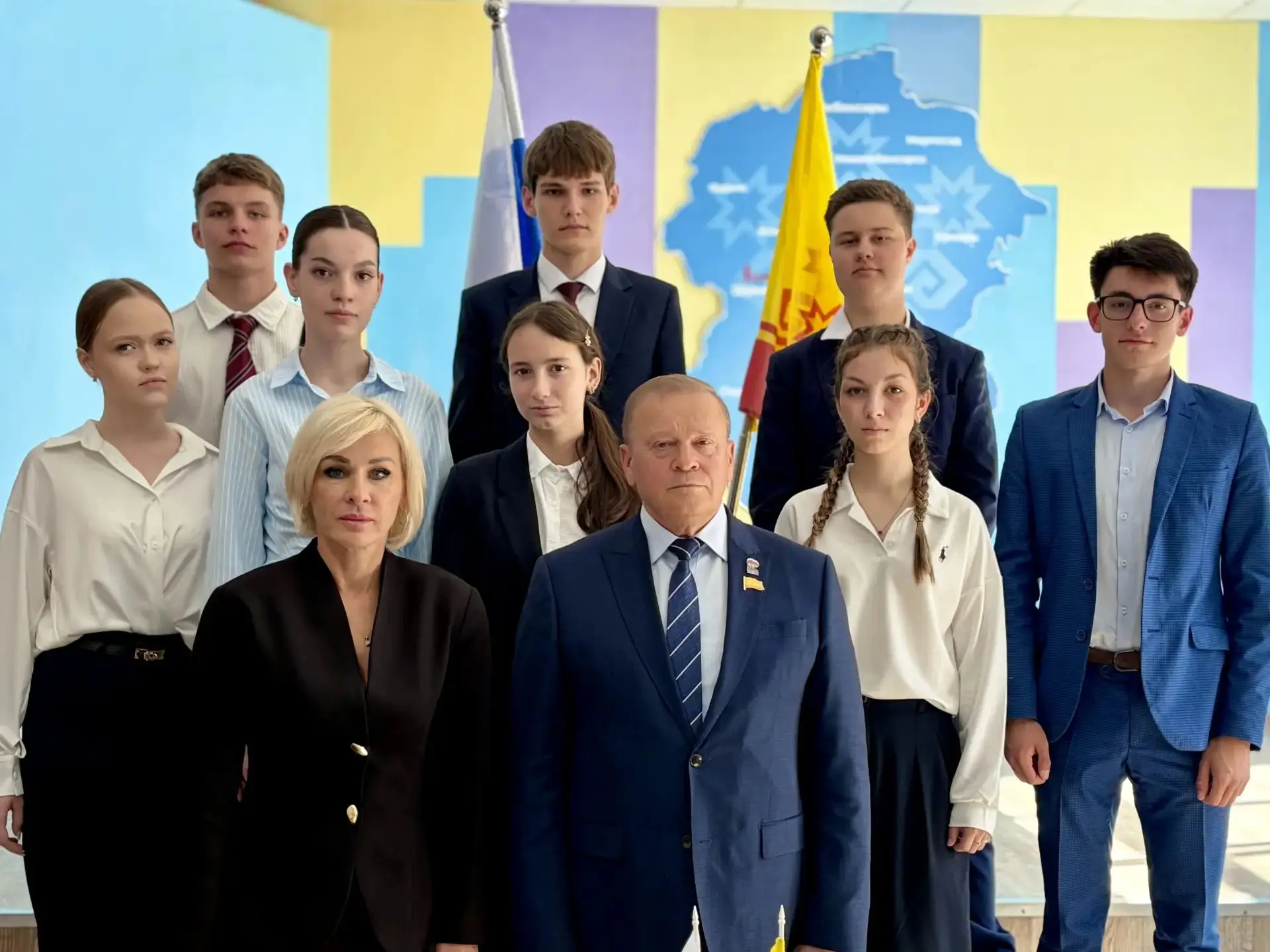 14 сентября в МБОУ "СОШ 1" г.Шумерля состоялось внеурочное  занятие «Уроки парламентари...