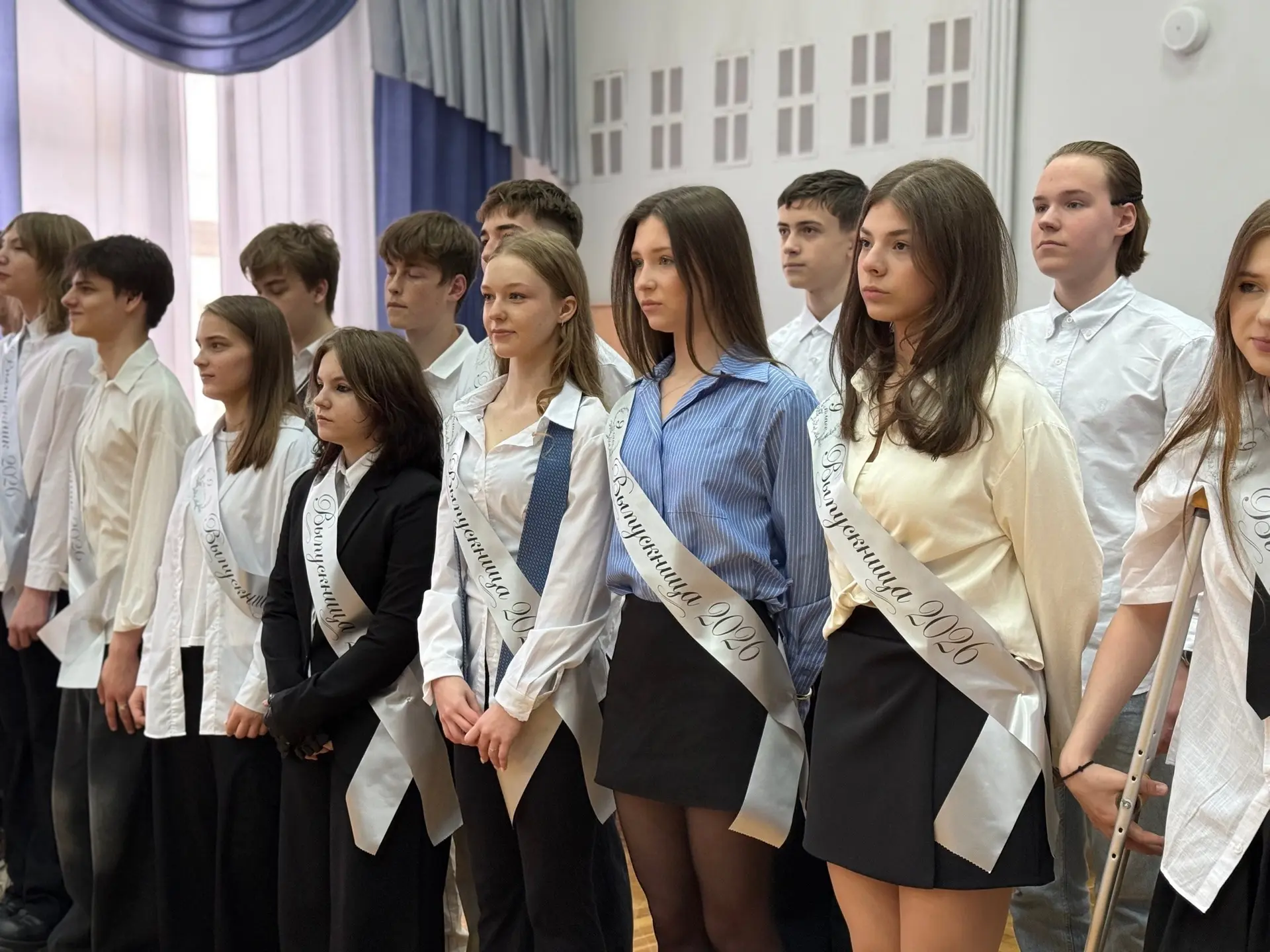 Торжественное завершение учебного года ⭐️  Сегодня в нашей школе прошли торжественные линейки в чест