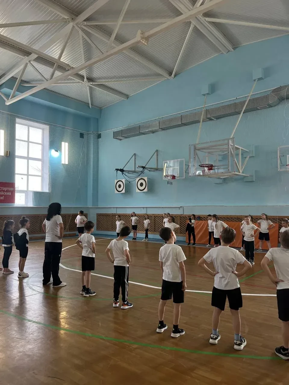 Сегодня — Всемирный день здоровья и спорта! 🏃‍♂🍎В честь этого праздника для наших самых маленьких че