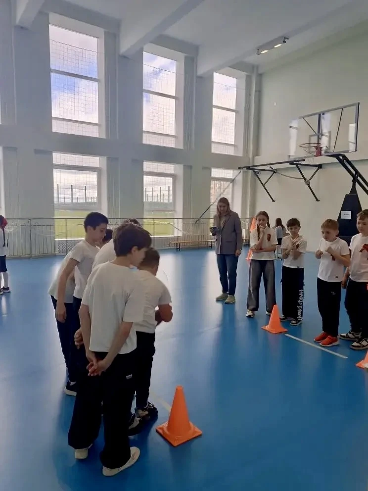 🌟 Мы участвуем в городском этапе «Зарницы 2.0»! 🌟 Сегодня был насыщенный день! 💪 Сначала наша команд