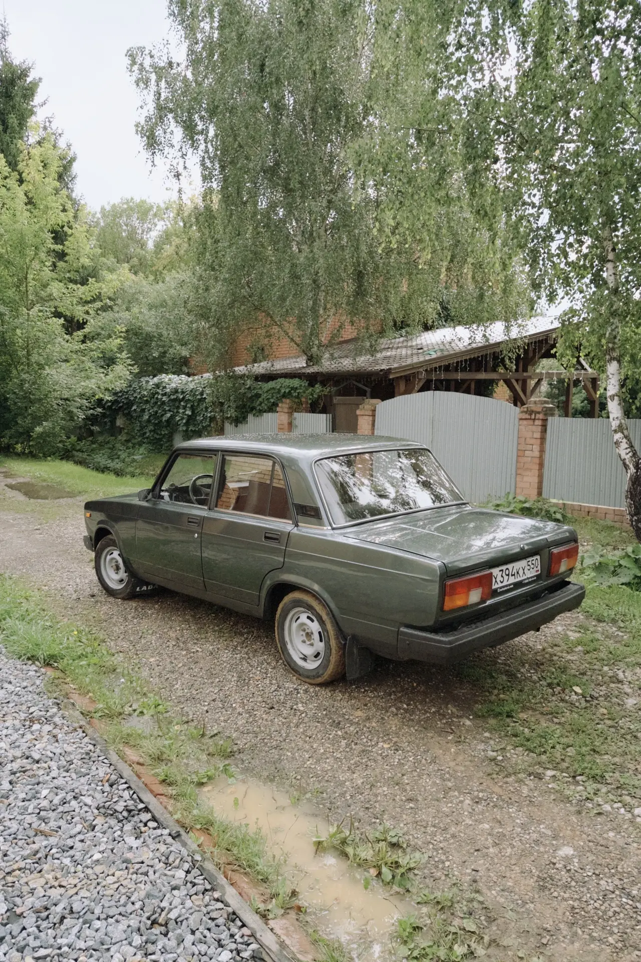 Классика такая, по деревне гонять.
Что думаете?