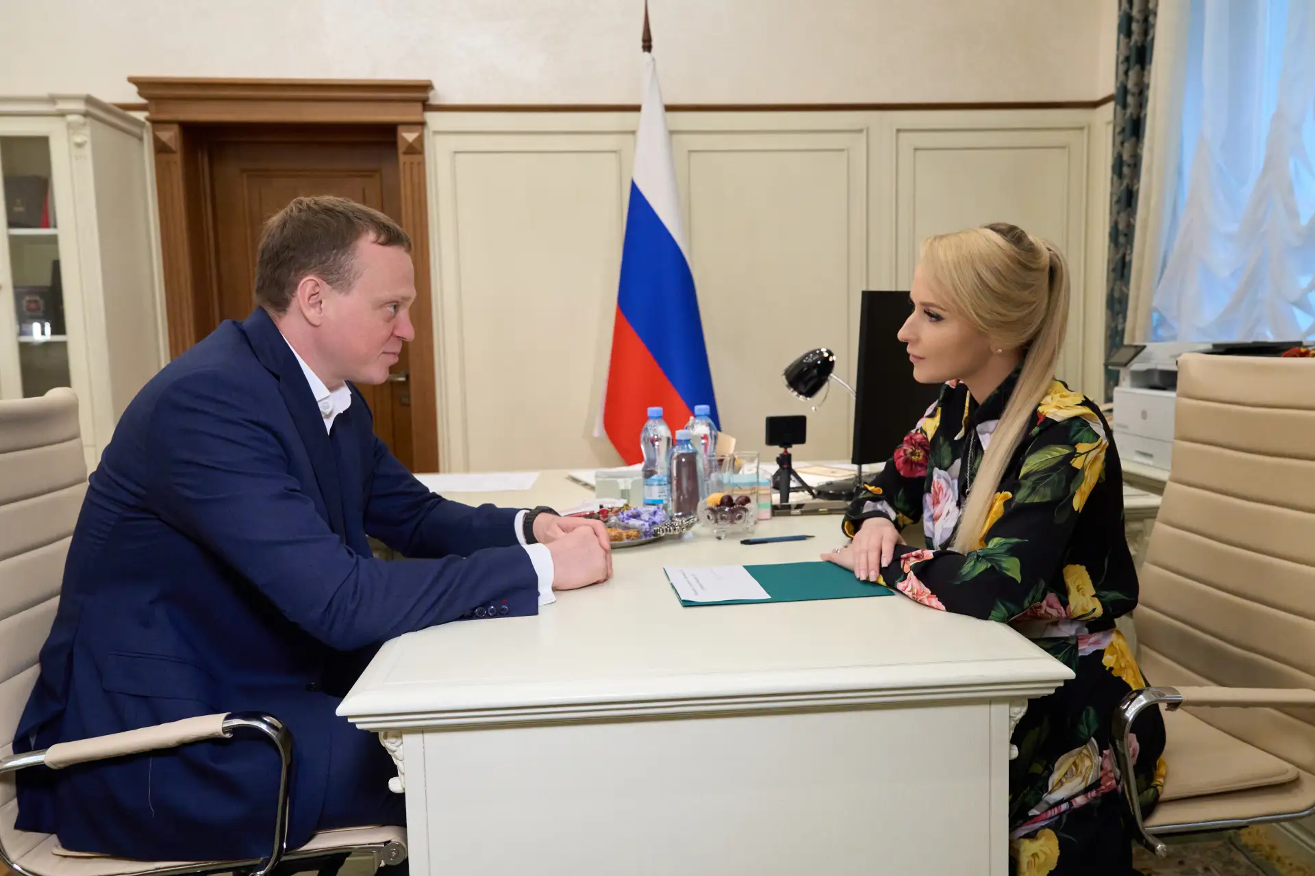 Провела рабочую встречу с губернатором Рязанской области Павлом Викторовичем Малковым.

В ходе обсуж