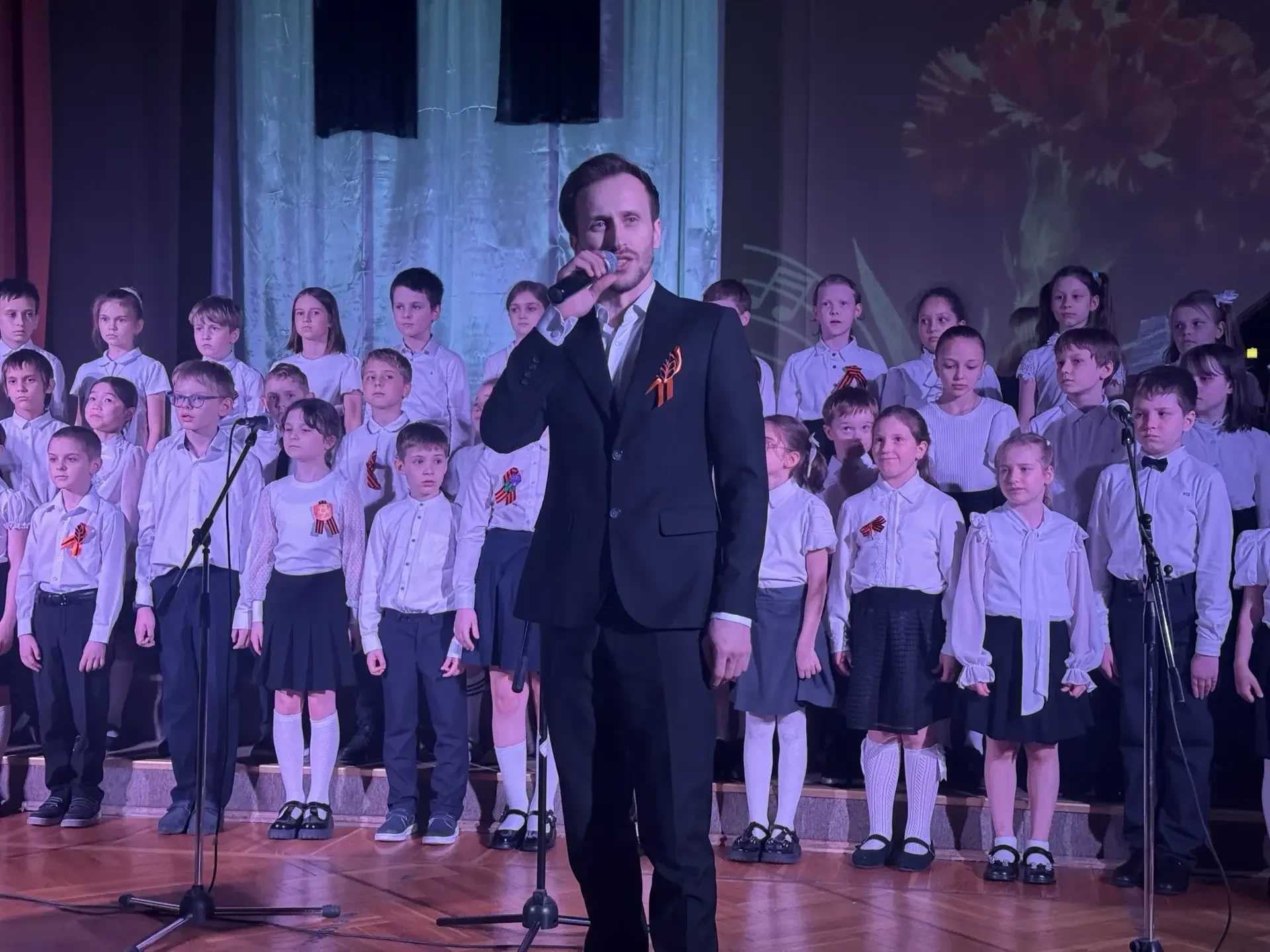 ⚫️ Между нотой и тишиной... ⚪️  7 мая в нашей школе звучало то, что не передать словами — только сер