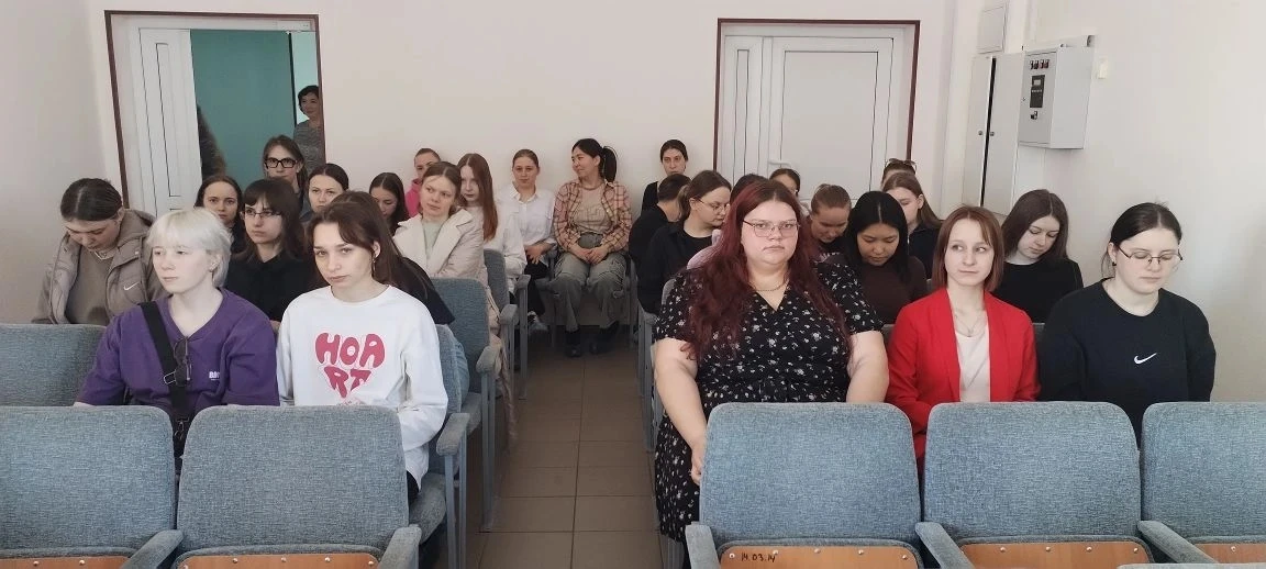 7 и 8 апреля для студентов выпускных групп нашего колледжа распахнул свои двери Исильку...