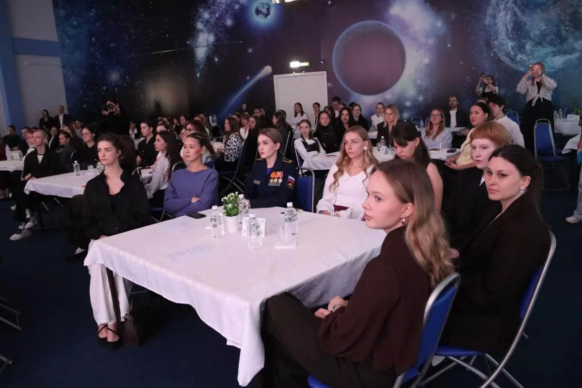 В лицее «Звездный» прошел ежегодный форум для начинающих специалистов общеобразовательн...