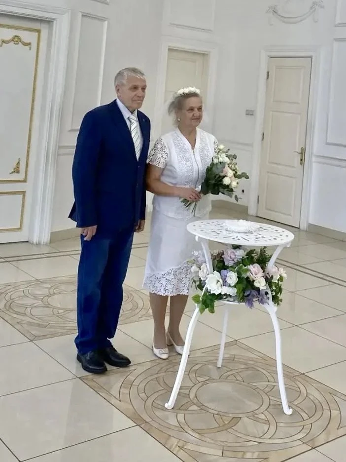 ✨ Липецк соединяет сердца: поздравляем с золотой свадьбой Игоря Михайловича и Наталию А...