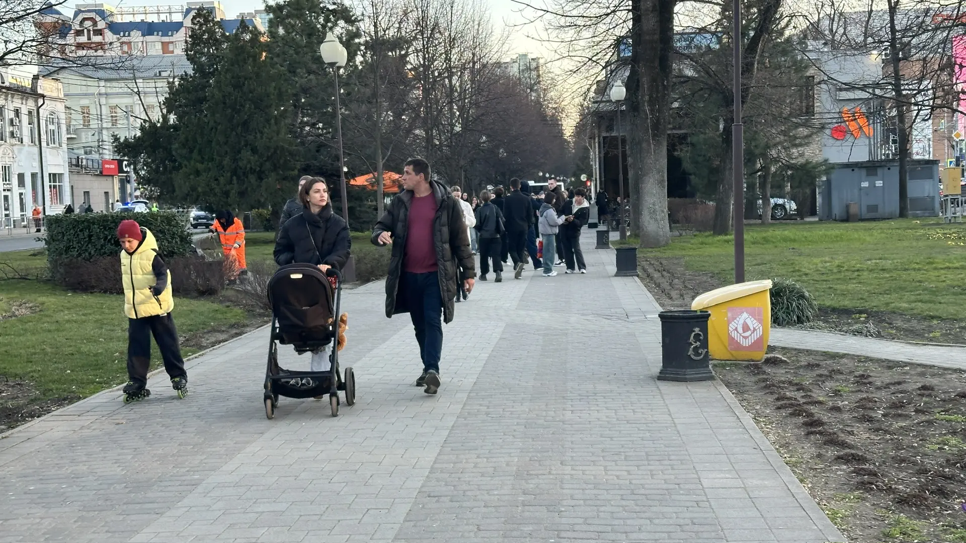 🥰А вот и наши красивые люди. Так у нас сегодня на улице)   ❤️Хорошего вечера!