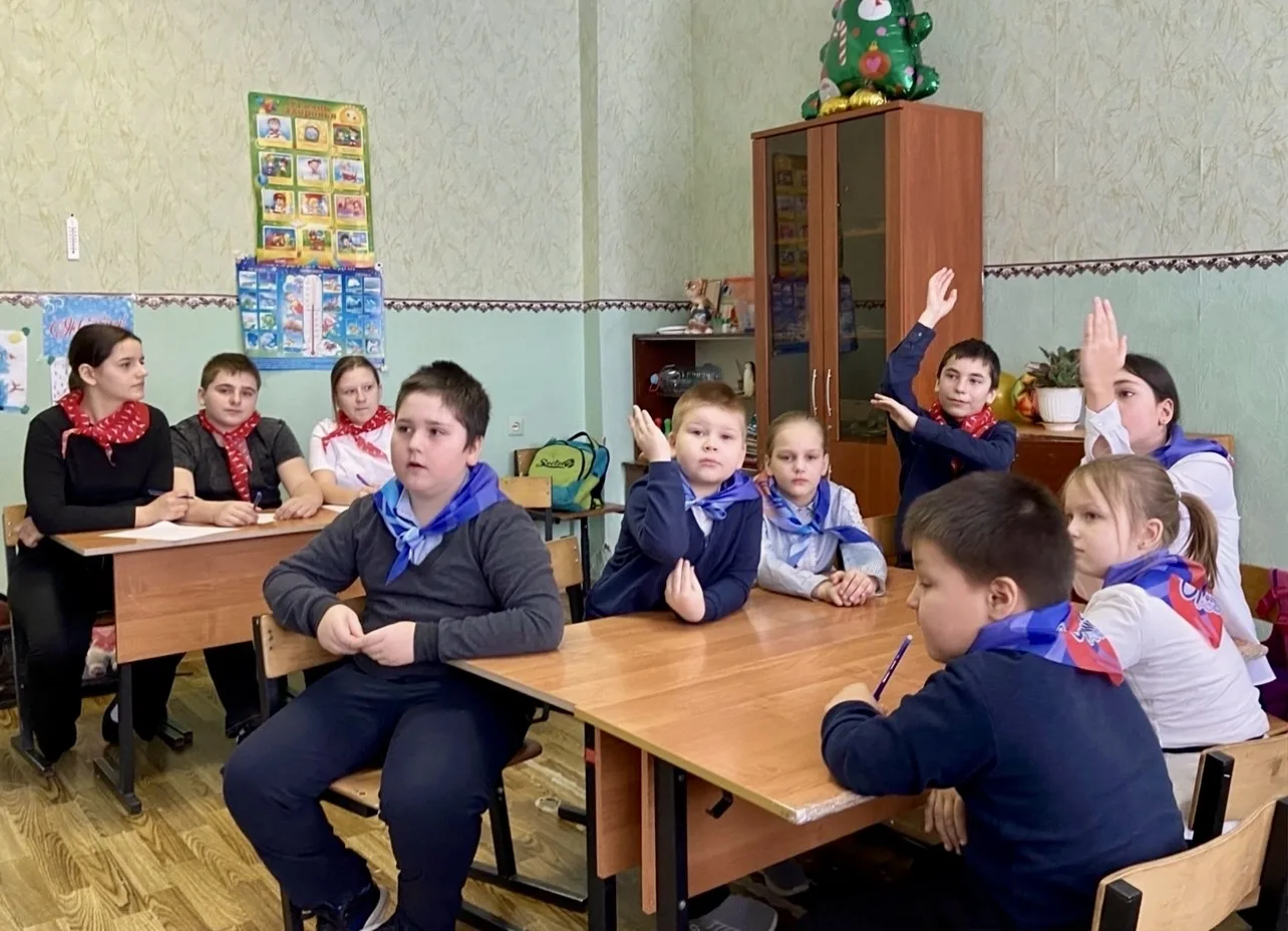 📚 Светлое перо великого поэта  🗓️ Сегодня в начальных классах нашей школы прошло яркое мероприятие, 