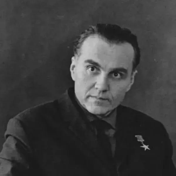 Василий Александрович Сухомлинский (1918–1970) — выдающийся советский педагог-гуманист,...