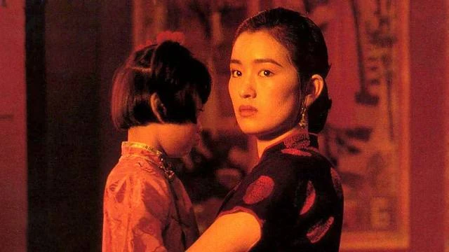 Смотрим «Жить» 1994г. Чжан Имоу. В 19:00. Сегодня.