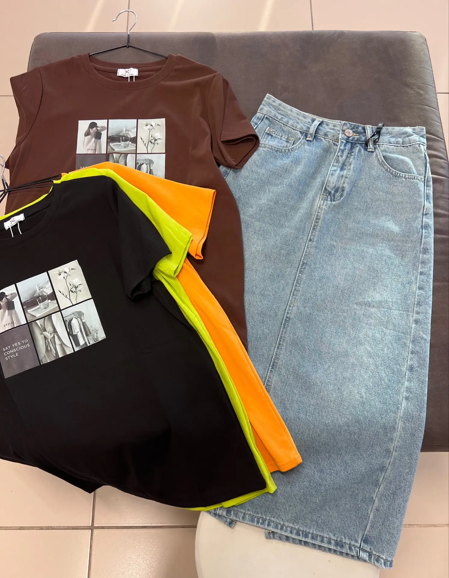 юбка ▪️2900
42,44,46,48,50
футболка ▪️1500
📲 Татьяна