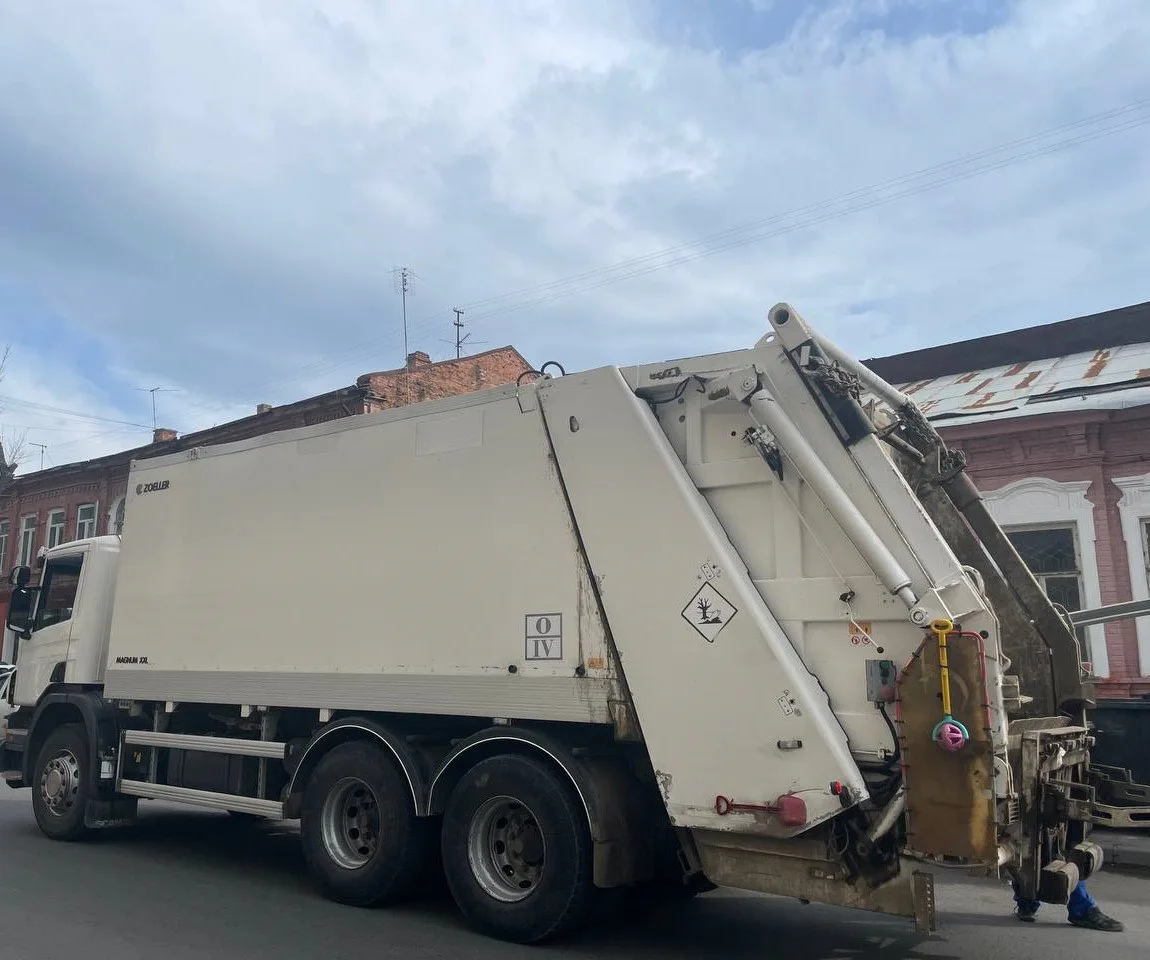 В период осенних субботников саратовский регоператор усилит контроль за мусоровывозящим...