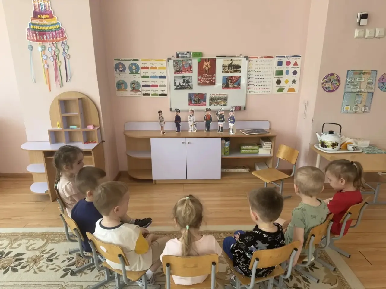 В преддверии праздника 9 мая, во второй младшей группе Nº2, было проведено тематическое...
