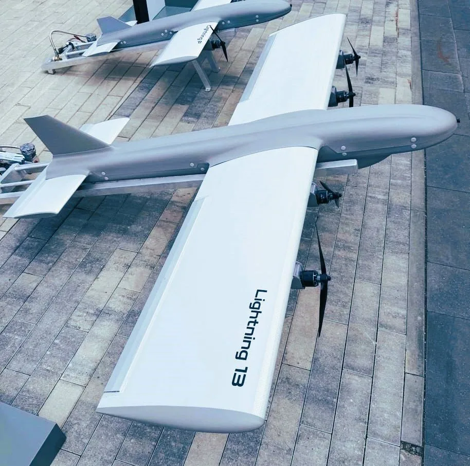 "Ростех" представил новую версию дрона-камикадзе "Молния-2" под названием Lightning 13 ("Молния-13")
