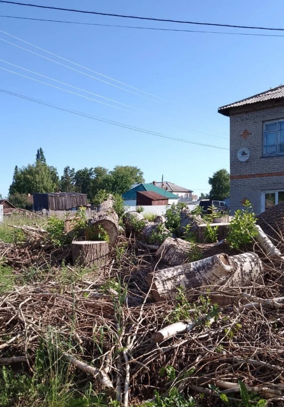 🌱В рамках акции "100 тысяч Добрых дел" сотрудники МУП Станционно-Ояшинского ЖКХ произв...