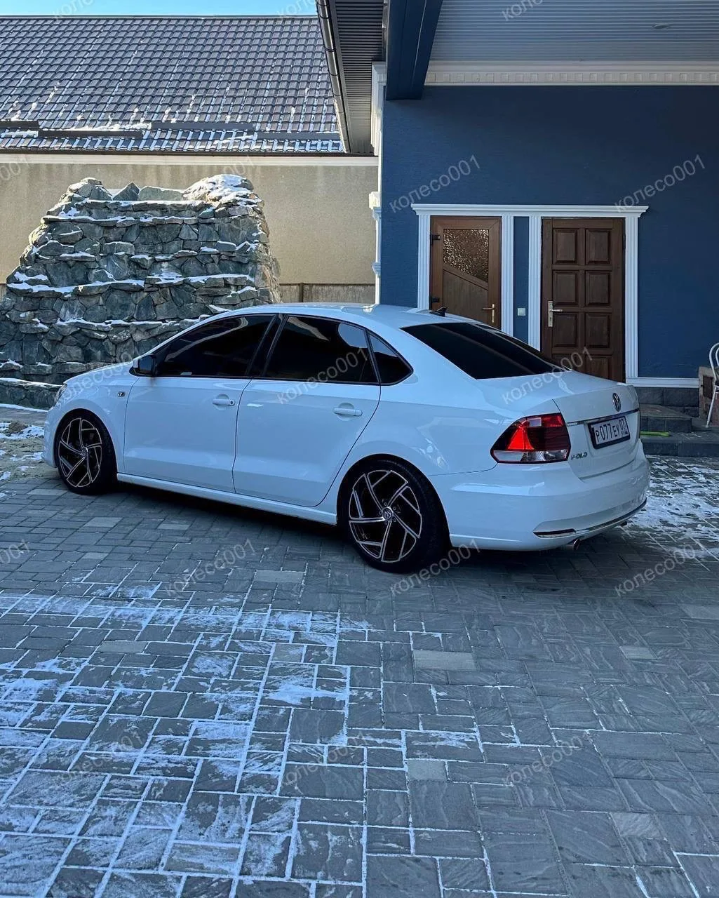 Volkswagen Bentley стиль 5094 Бентлики

17 7.5 5х100 35 57.1

Цена 50000