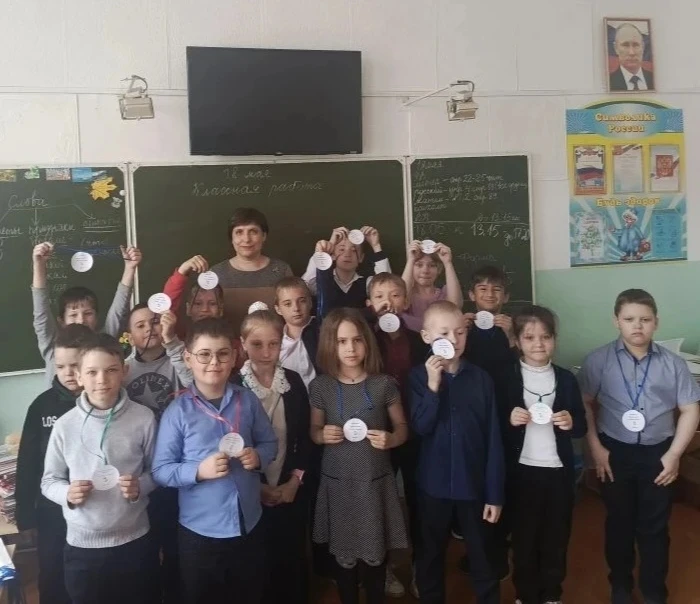В нашей школе прошёл традиционный конкурс "Умники и умницы" для самых юных участников -...